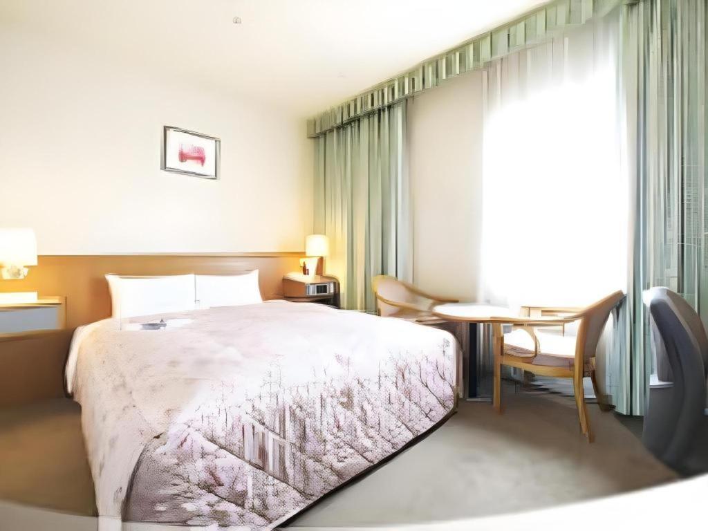 Pearl Hotel Ota Isesaki Zewnętrze zdjęcie